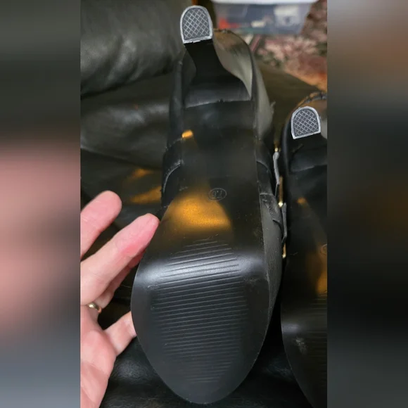 Body Central Black Platform Heels with Gold Buckles sz7.5 - Picture 3 of 8